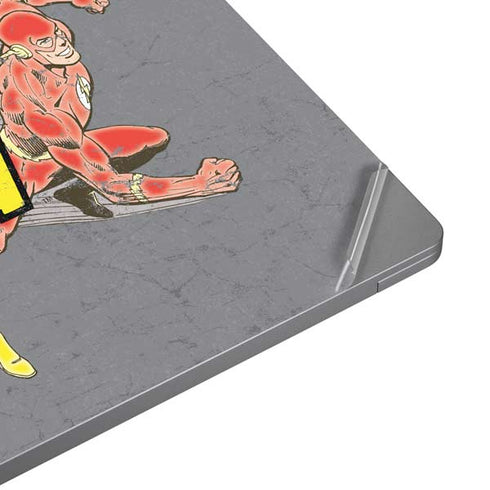 DC Comics The Flash Vintage Action Running Pose Universal Laptop 13in (10.6 x 7.6in) Skin